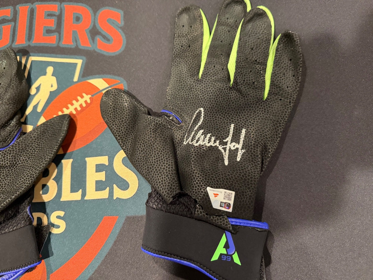 Aaron Judge 2025 MVP Season Game-Used & Dual Signed Batting Gloves (Fanatics)