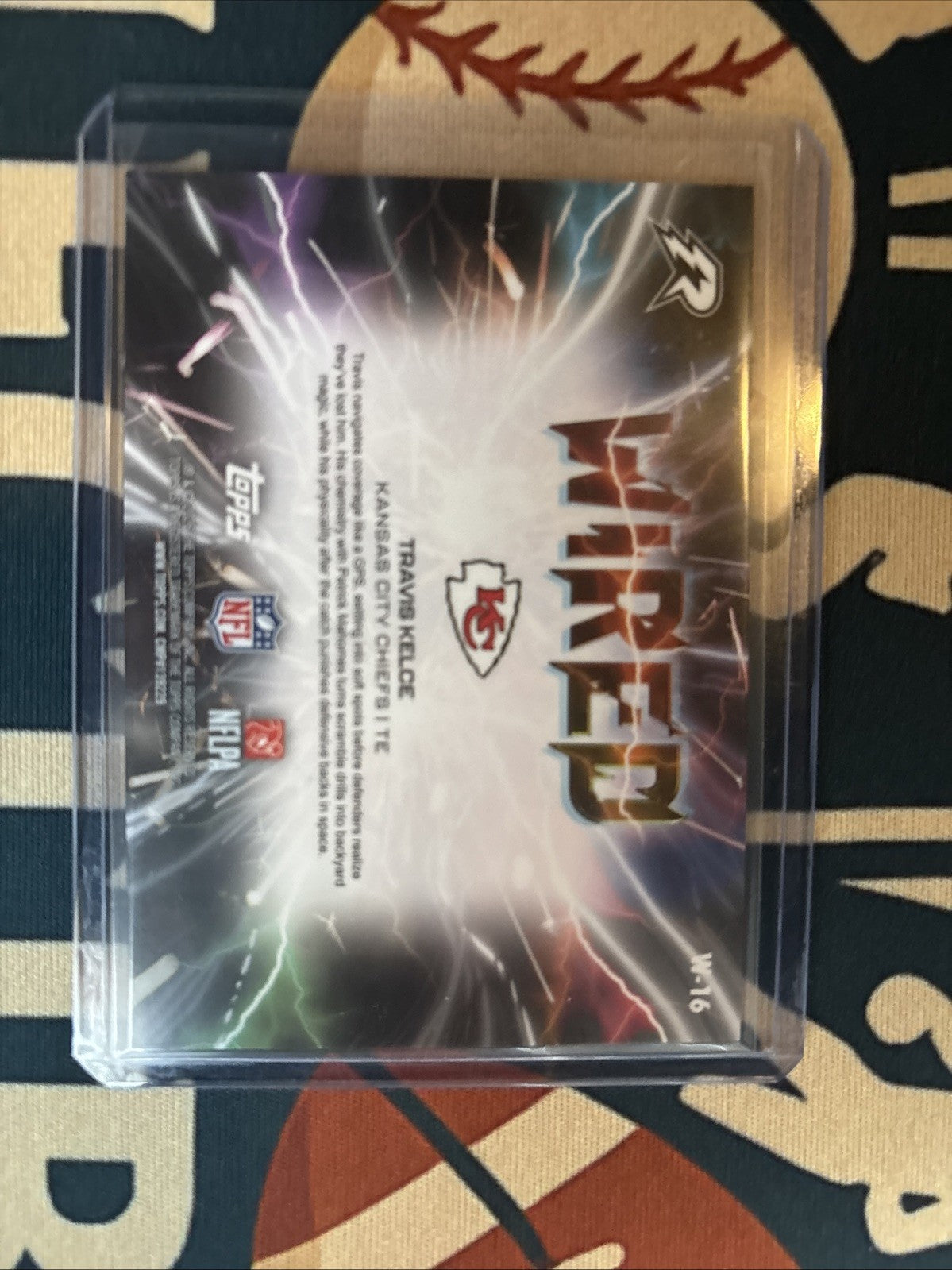 Topps Travis Kelce WIRED W-16 Insert KCChiefs Football Card SSP Case Hit