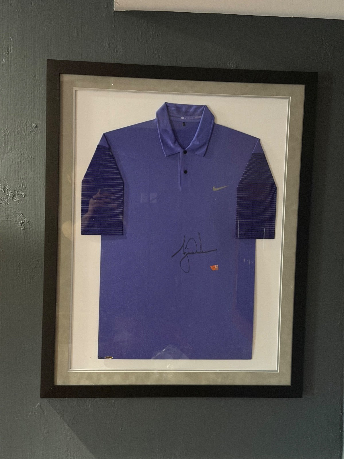 Tiger Woods Autographed Nike Polo Shirt Upper Deck UDA LE 08/25 Framed Fanatics