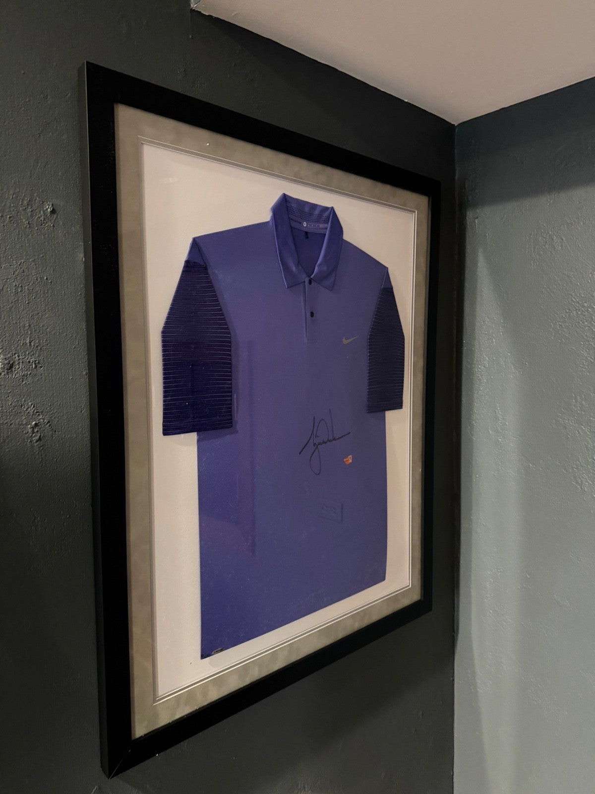 Tiger Woods Autographed Nike Polo Shirt Upper Deck UDA LE 08/25 Framed Fanatics